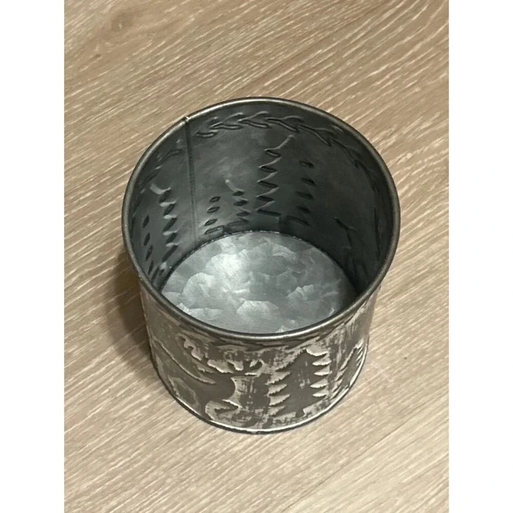 Small Rustic Farmhouse Style Christmas Tin for Decorating
